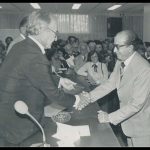 Deputado Euclides Cintra recebendo a Medalha Carlos Chagas no Palácio do Governo – Belo Horizonte – 05/08/1980.