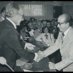 Deputado Cintra recebendo a Medalha Carlos Chagas no Palácio do Governo de Minas Gerais – 05/08/1980.