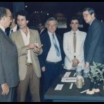 Euclides P. Cintra visitando o Stand da Acesita Energética no Salão do Aço – Parque Anhembi-SP/ago. 1987. Registra-se a presença do pres. da Bioplanta, do eng. florestal Rivelli, do eng. Teotônio e do diretor de produção da AESA.